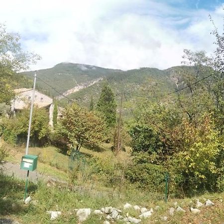 Chez Vero Et Bernard Entrevaux Ngoại thất bức ảnh