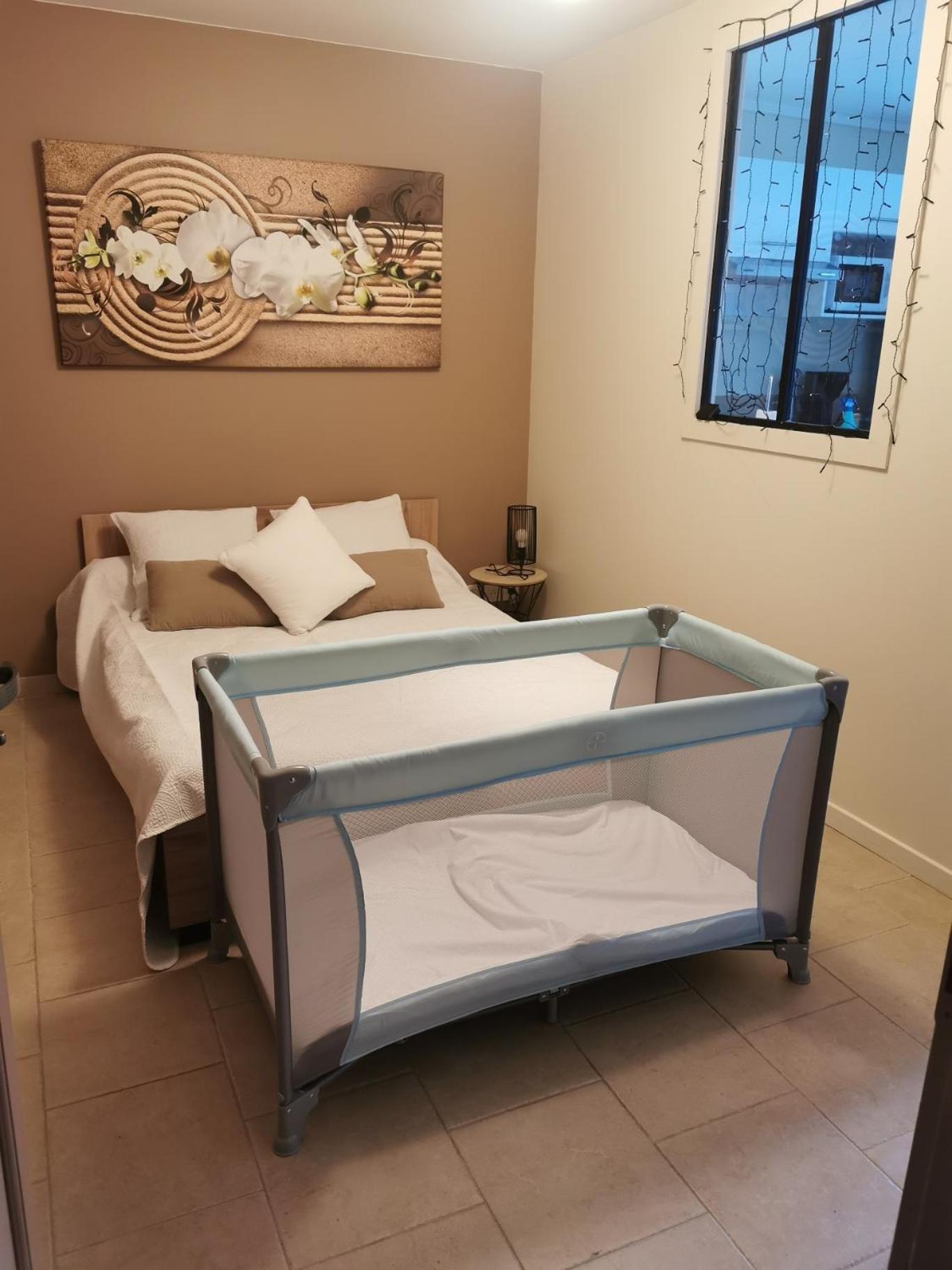 Chez Vero Et Bernard Entrevaux Ngoại thất bức ảnh